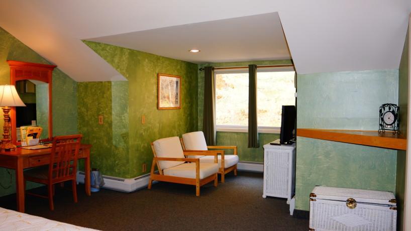 Inn At Iron Masters Lakeville Exterior photo